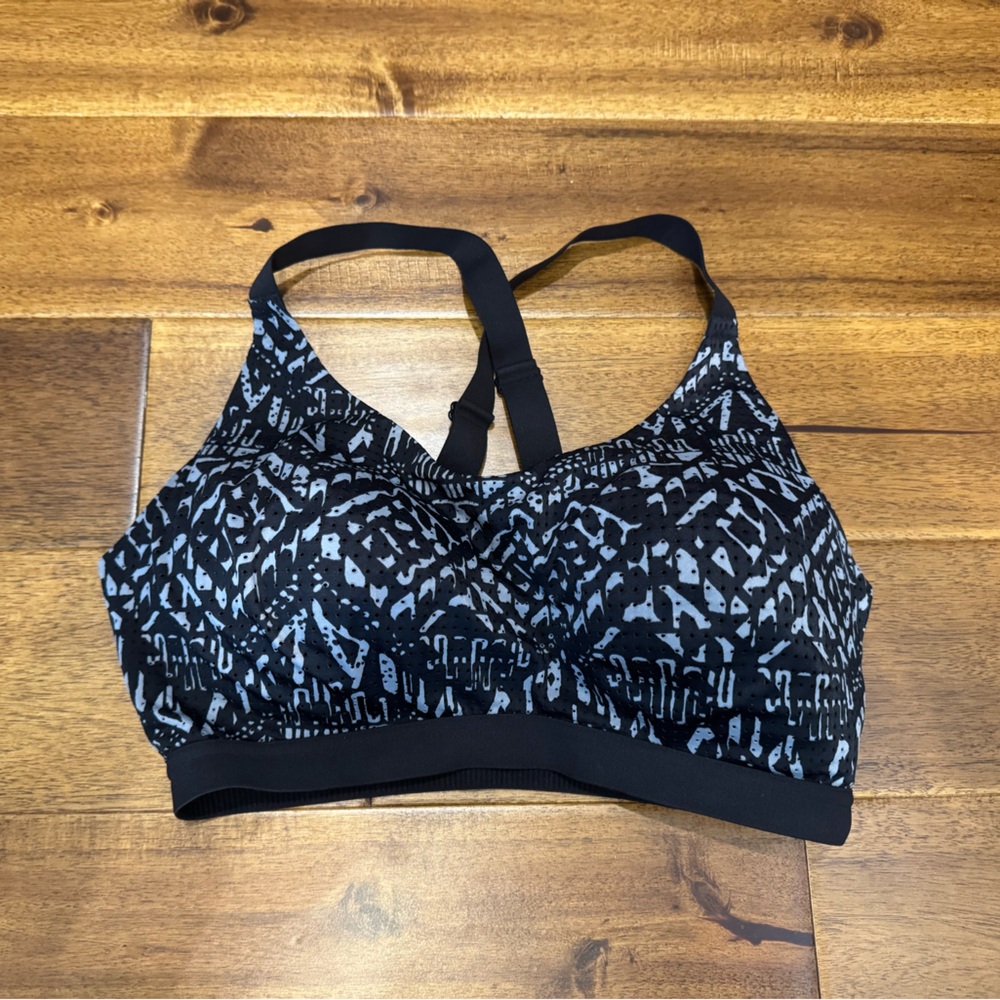 VSX SPORT Black and Gray Sports Bra